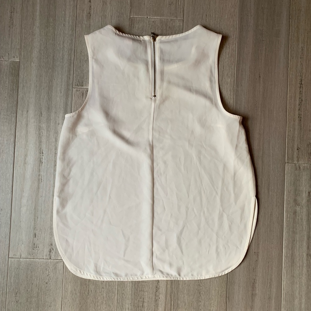 EUC Cute sleeveless top